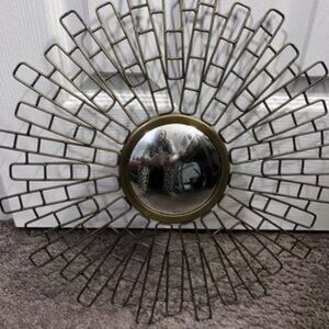Gold Starburst Wall Mirror – 16” Mid-Century Modern Sunburst Decor